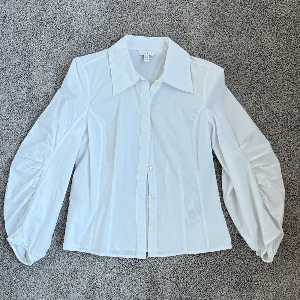 Banana Republic White Button Down Shirt